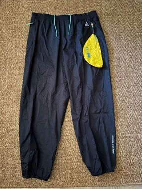 Nike ACG Trail Snacks Storm-FIT ADV Black Pants Men’s Size XL FQ3064-010